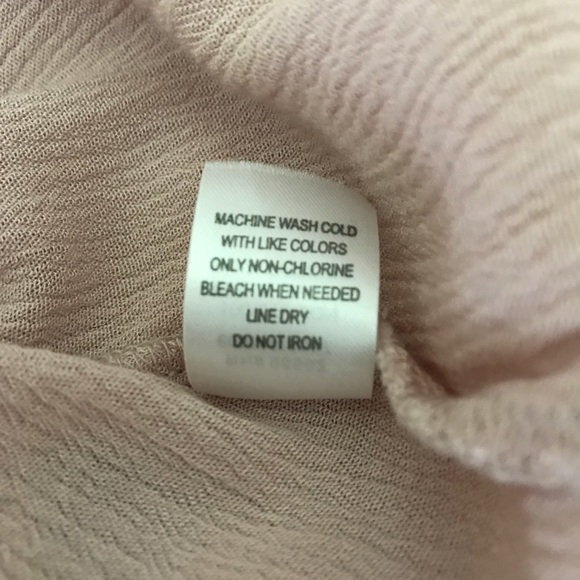 C Detailed Blouse🌸 - Picture 7 of 7